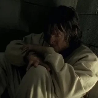 😔