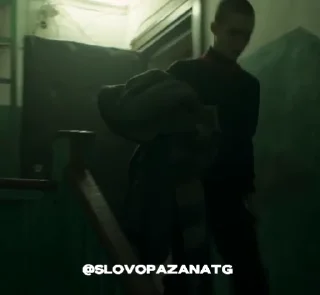🚶