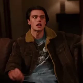 😠