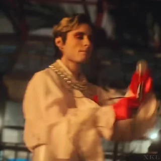 🎤