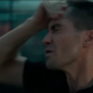 😡