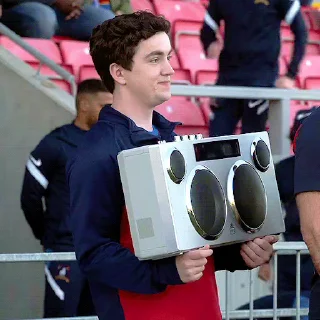 🎼