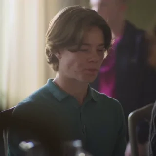👑