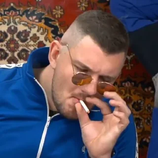 🚬