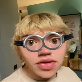 🤓