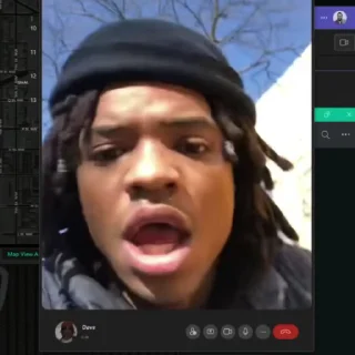 😱