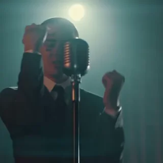 🎤