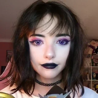 👩‍🦰