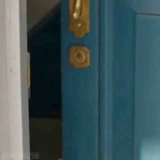 😶