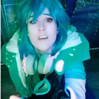 😧