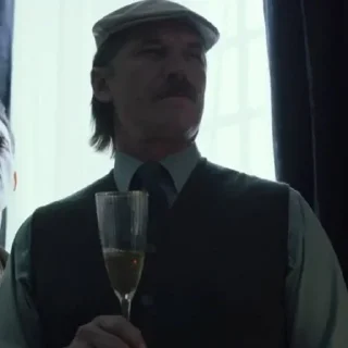 😐
