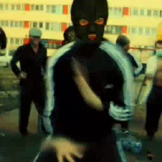 🕺