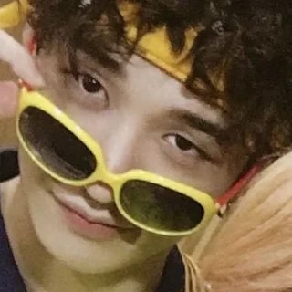 😎