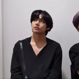 😐