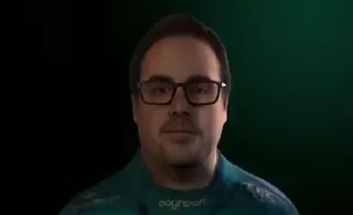🤨