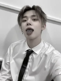 😋