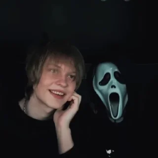 😋