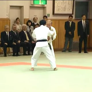 🤼‍♂️