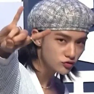 🤘