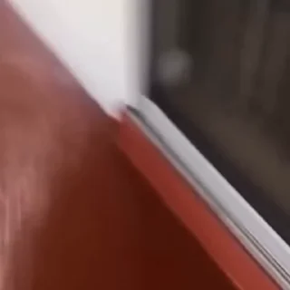 😱