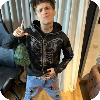 🫥
