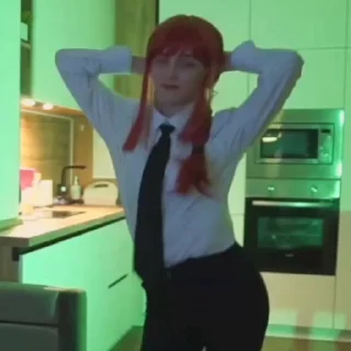 😈