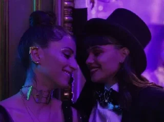 🥰