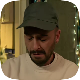 😥