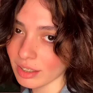😘