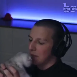 💋
