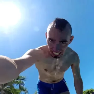 😁