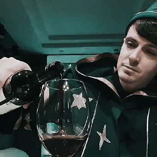 🍷