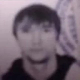 😐