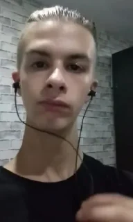 😶