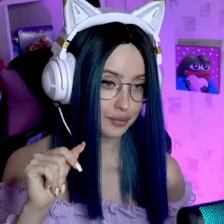 😋