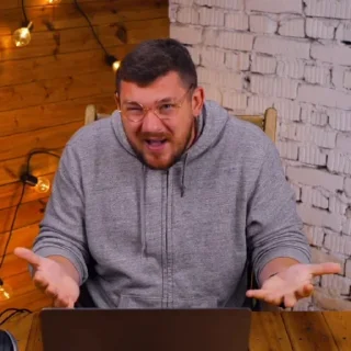 🤨
