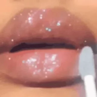👄
