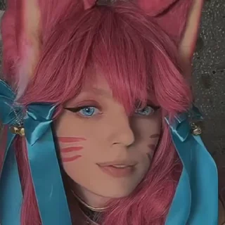 😽