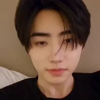 🤩