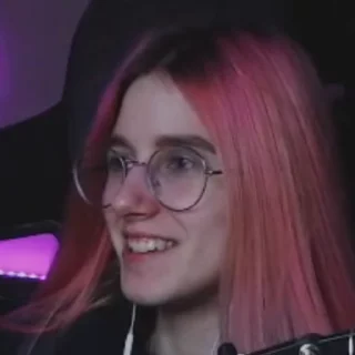😳