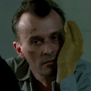 😐