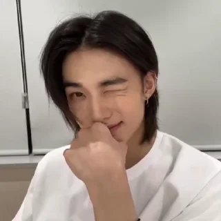 💋