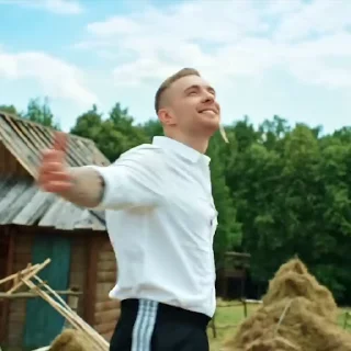 🥰