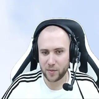 😂