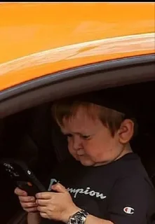 🤨