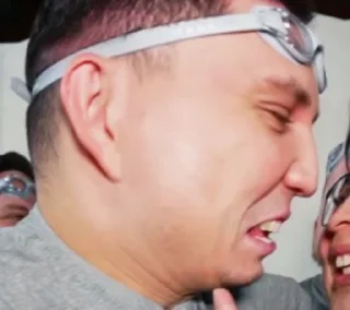 🥴