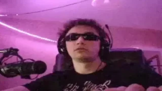 😎