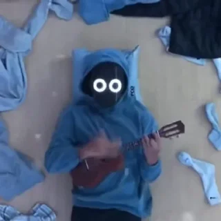 👤