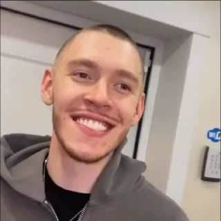 😁