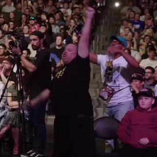 😂